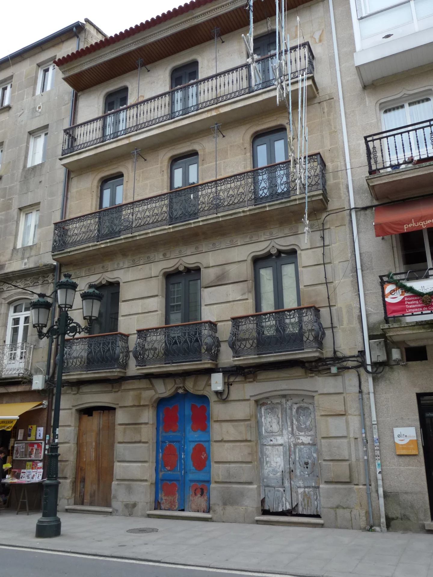 proyecto de rehabilitacion de 3 viviendas particulares en c/ alfonso xii redondela